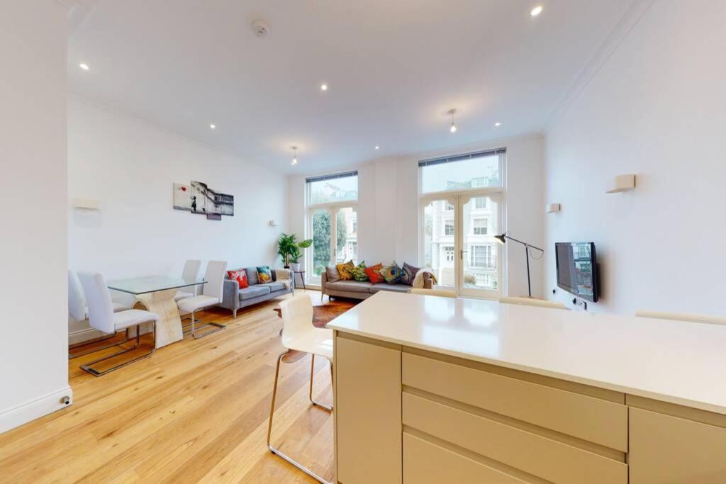 Modern 1 Bed Flat Camden 5 Min Walktube Station Lejlighed London Eksteriør billede