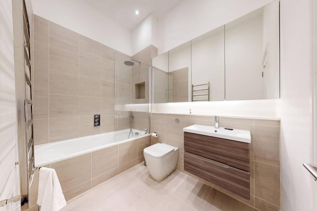 Modern 1 Bed Flat Camden 5 Min Walktube Station Lejlighed London Eksteriør billede