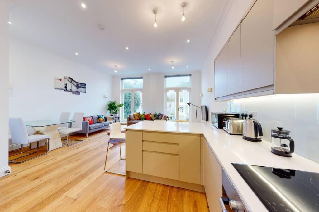 Modern 1 Bed Flat Camden 5 Min Walktube Station Lejlighed London Eksteriør billede